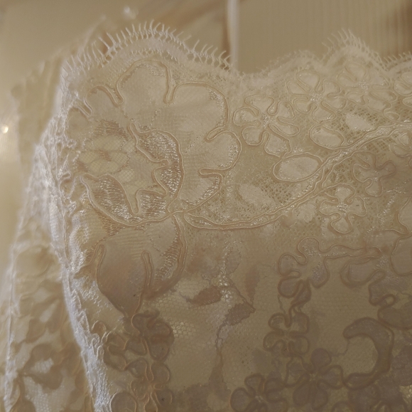 NWOT Allure Bridal Gown/Wedding Dress - Picture 6 of 11